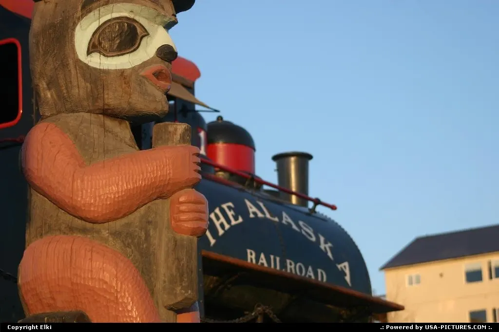 Art at the train station