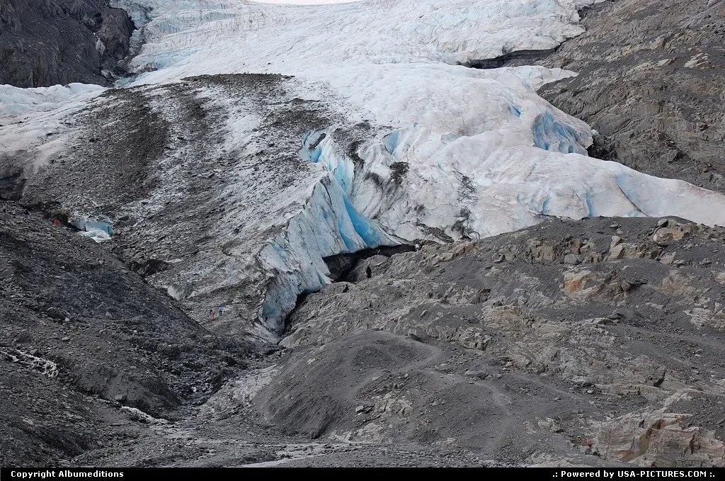 World of Ice: The Worthington Glacier near Valdez.