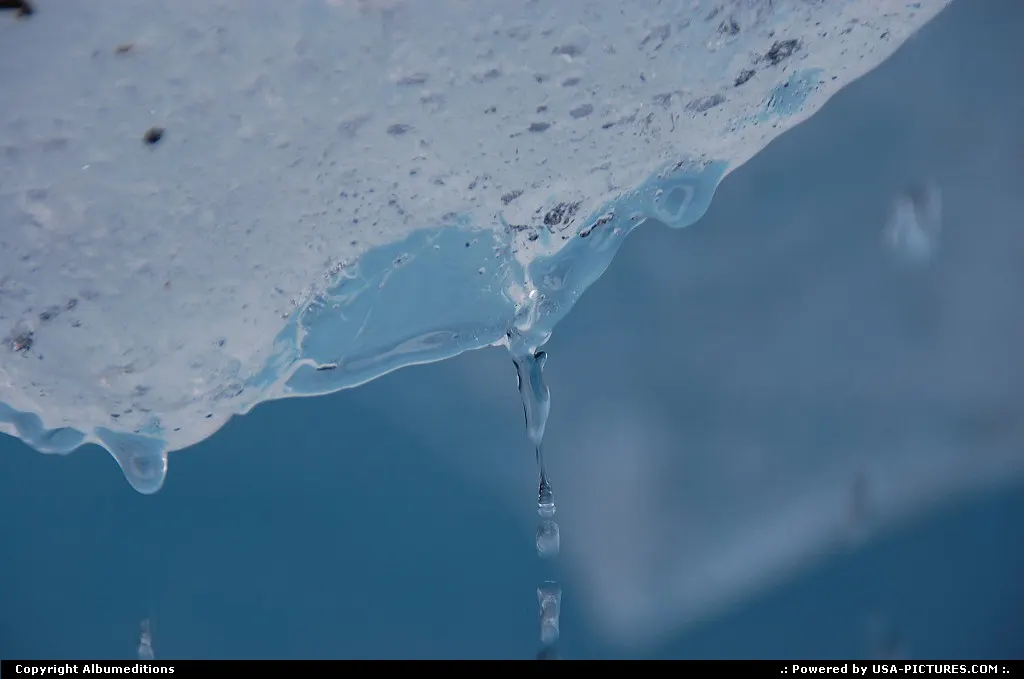 World of Ice: Worthington Glacier near Valdez.