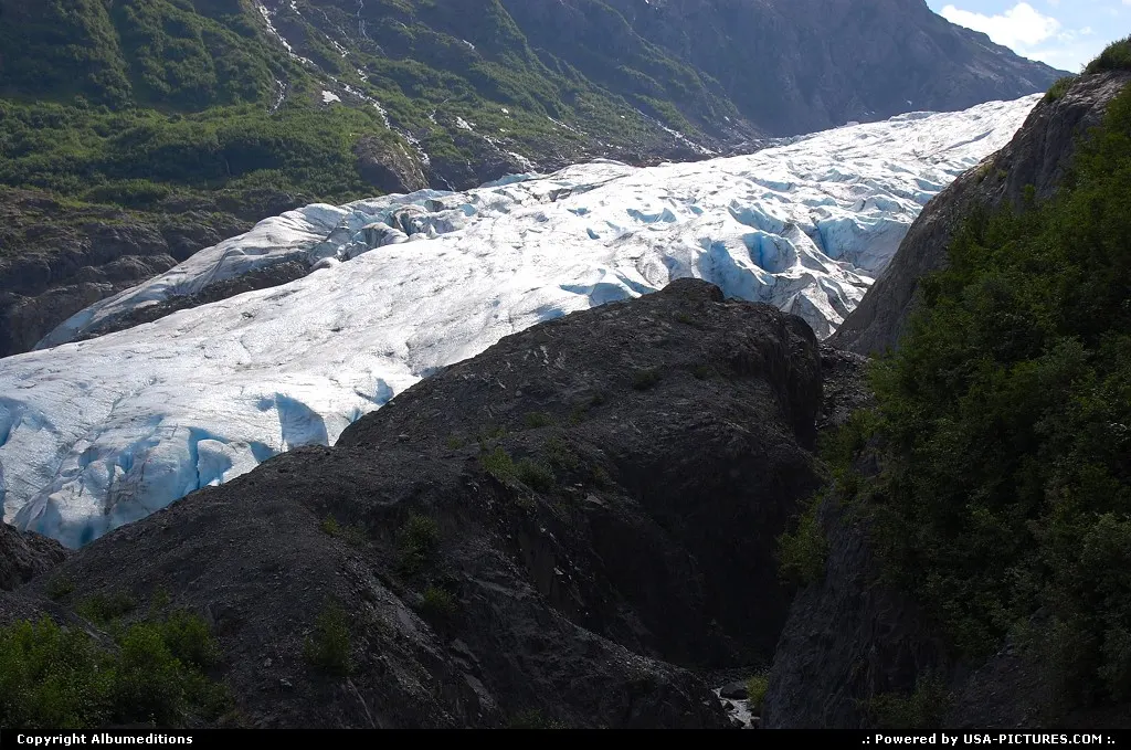 The magnificent Exit Glacier pouring down from the Harding Icefields.