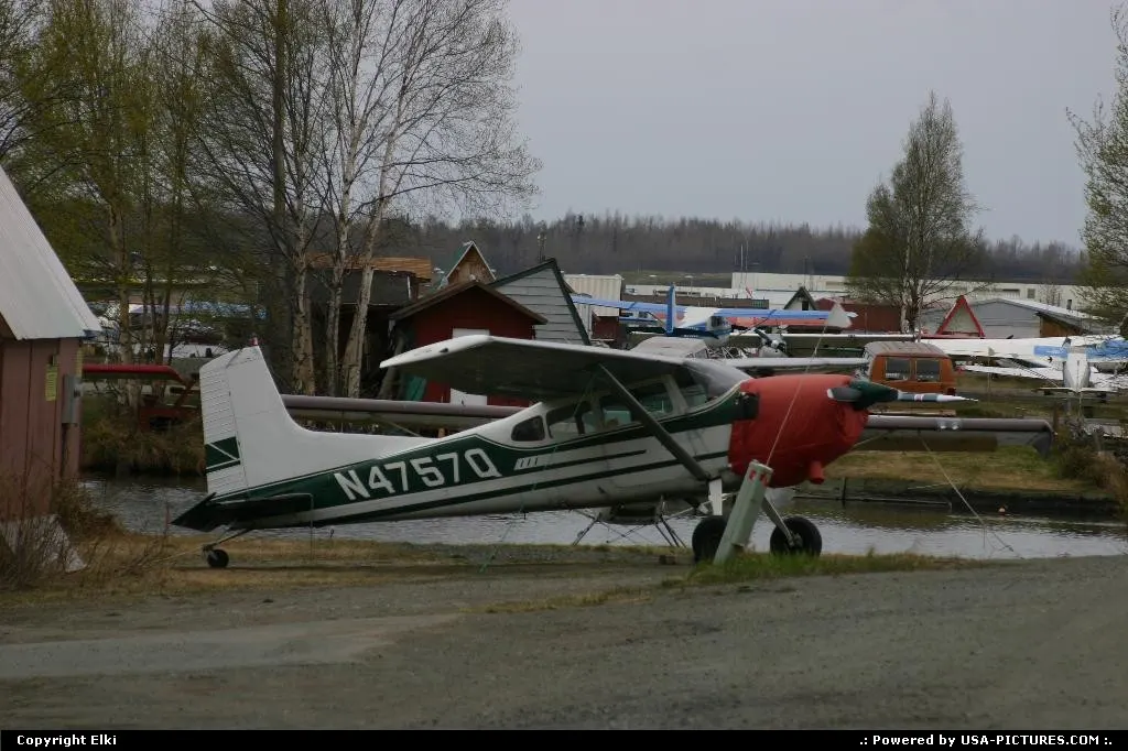 Cessna awaiting at Lake Hood