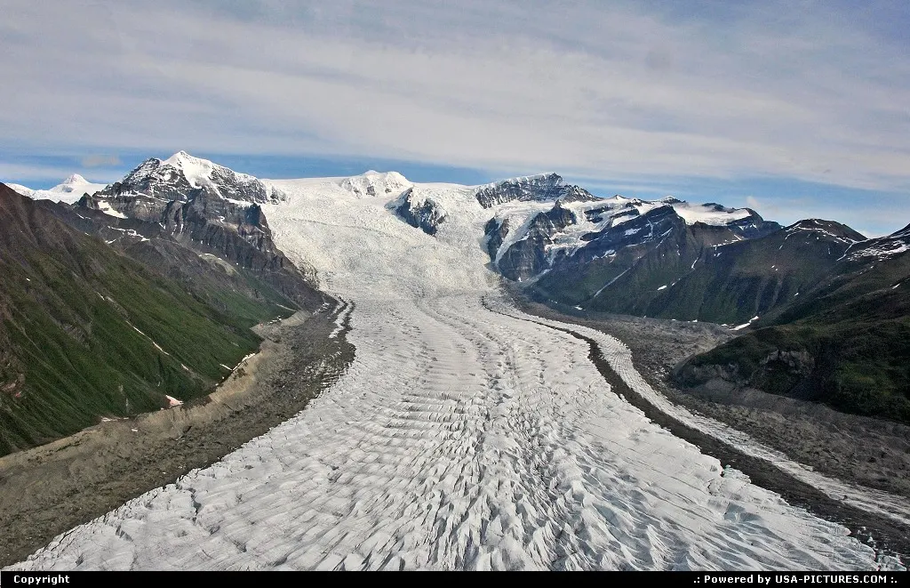 View over Gates Glacier in Wrangell-St.