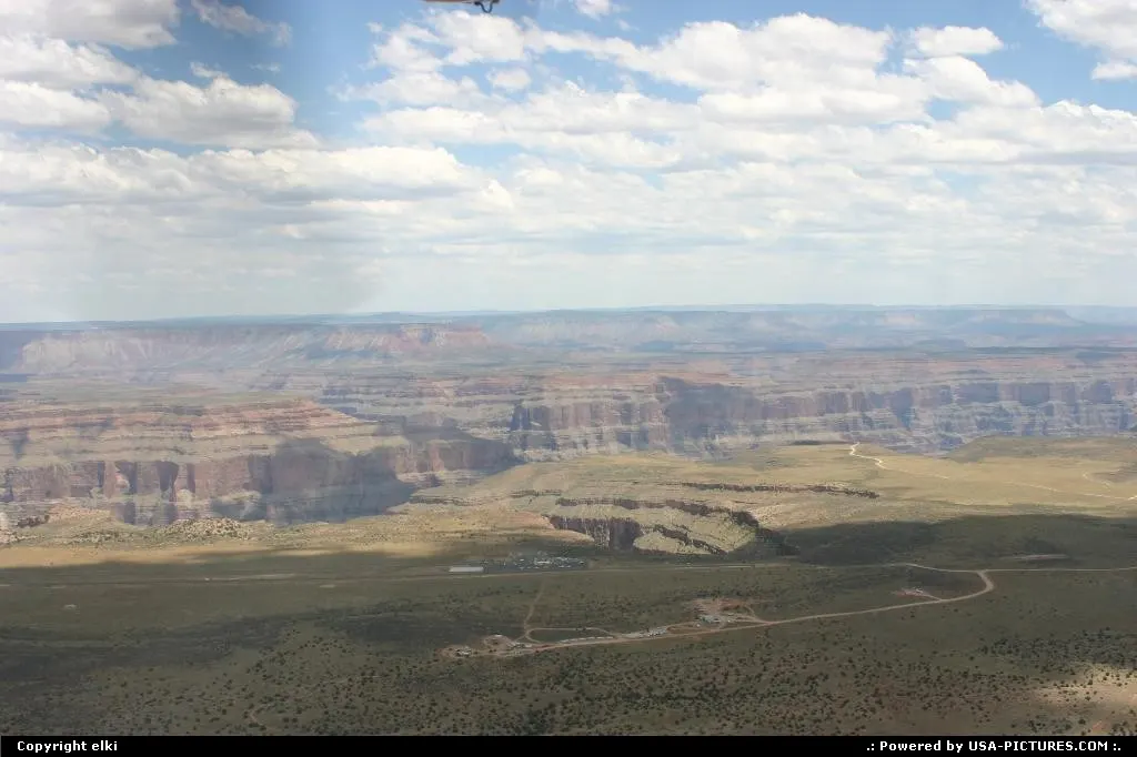 Arriving in Grand Canyon by plane from Vegas