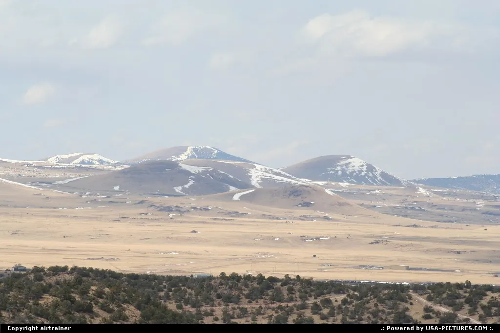 Countryside near Springerville, looking at the White Mountains in the background.