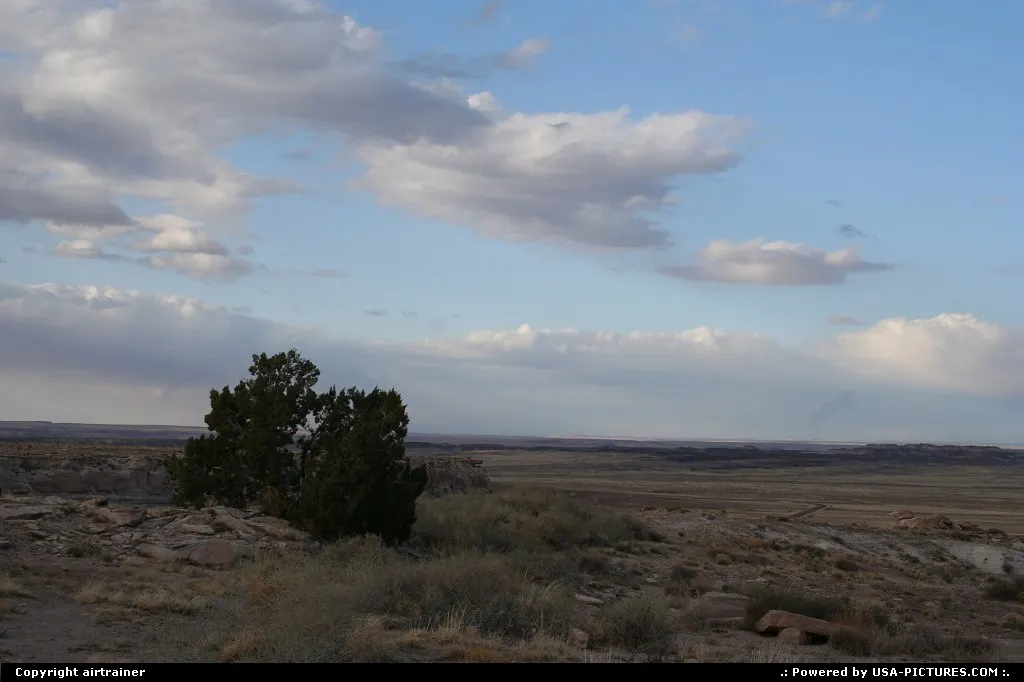 Petrified Forest NP, overview of the great deserted plains