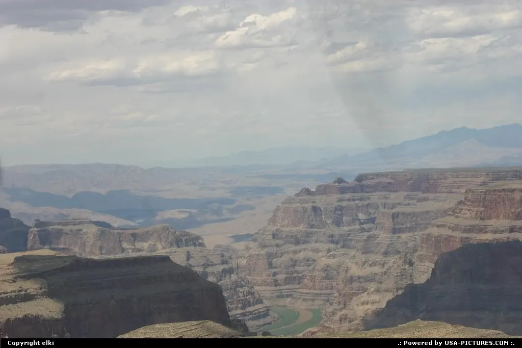Grand canyon, about to land to south rim