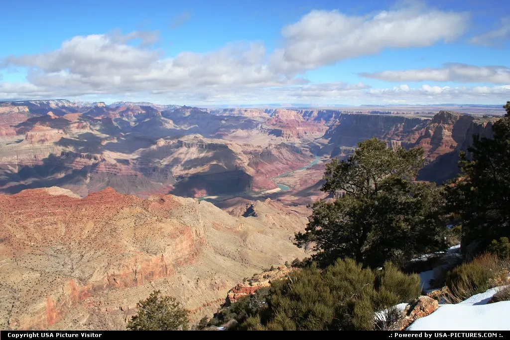 Overview of the Grand Canyon from the south rim, with the Colorado river clearly visibl...