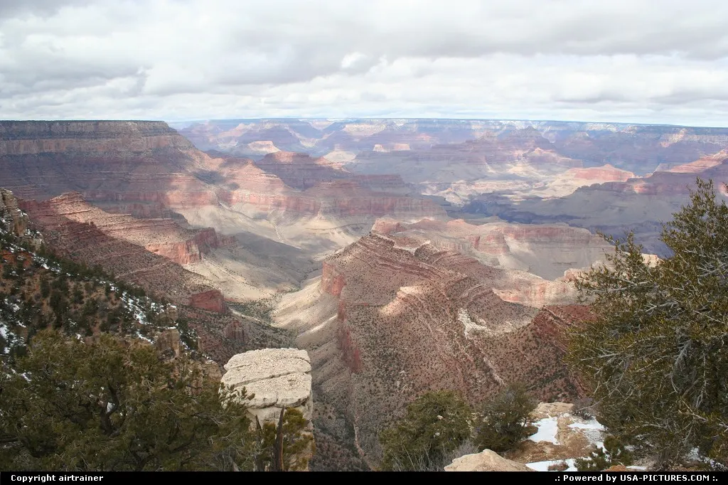 Grand Canyon NP, from the south rim scenic road.