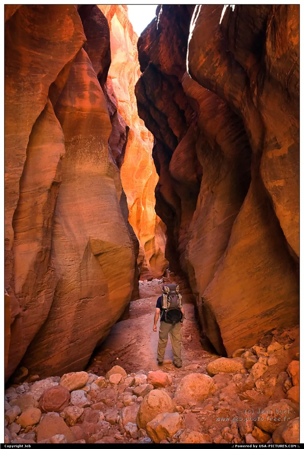 Slot canyon