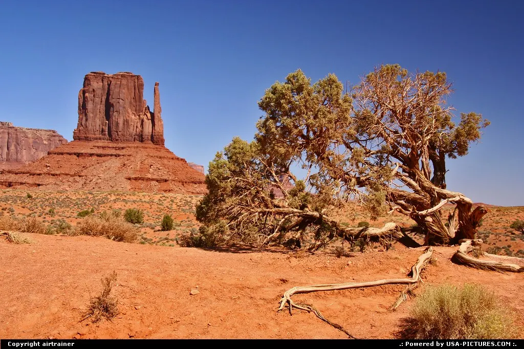 Monument Valley.