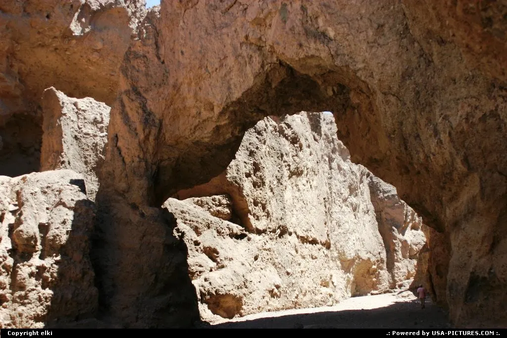 natural bridge Death Valley