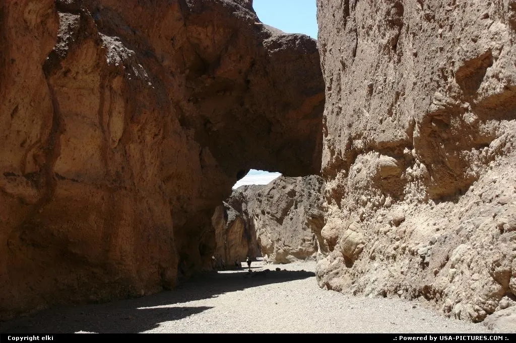 natural bridge Death Valley