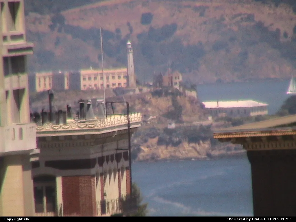 Alcatraz away ...