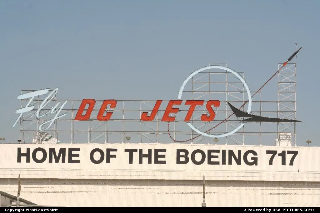 Long Beach California LGB, airplane, douglas, DC, DC-8, DC-9, DC-10, MD-11, MD-90, 717,...