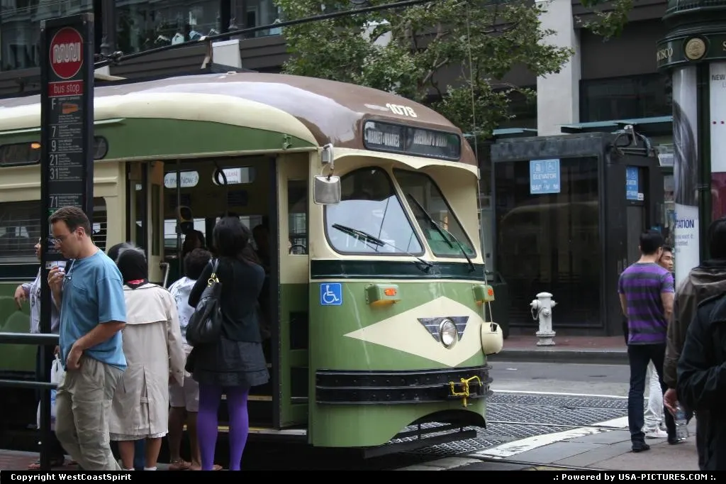 How cool are these vintage street cars roaming around San Francisco?