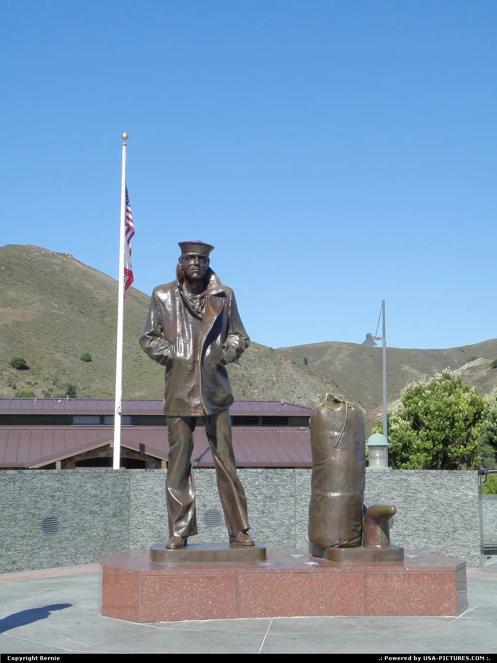 Marine memorial at Vista Point, north bank of Golden Gate Bridge
