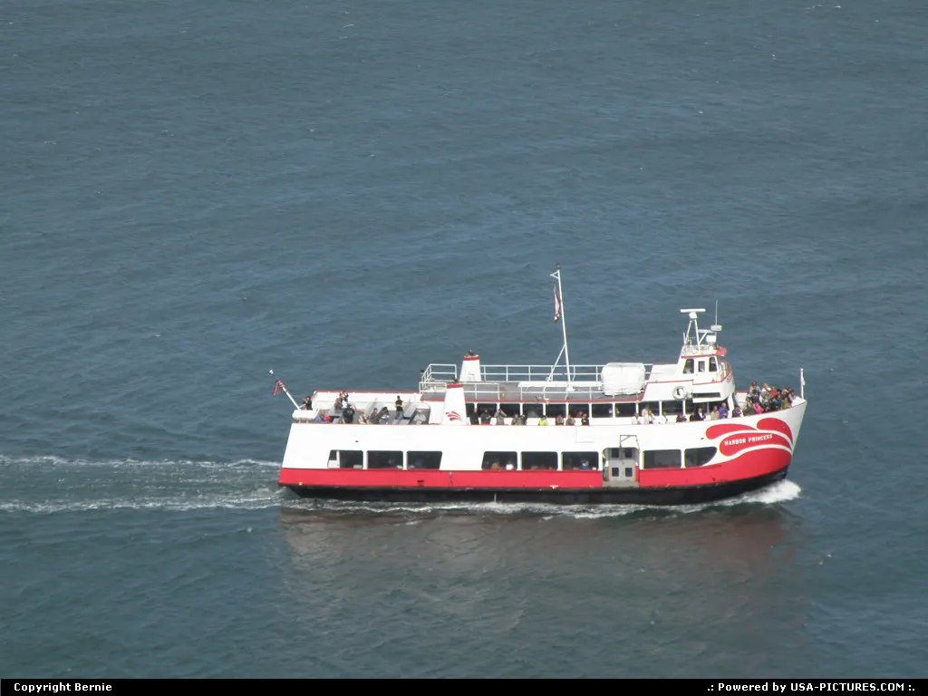 Harbor Princess passing by Alcatraz