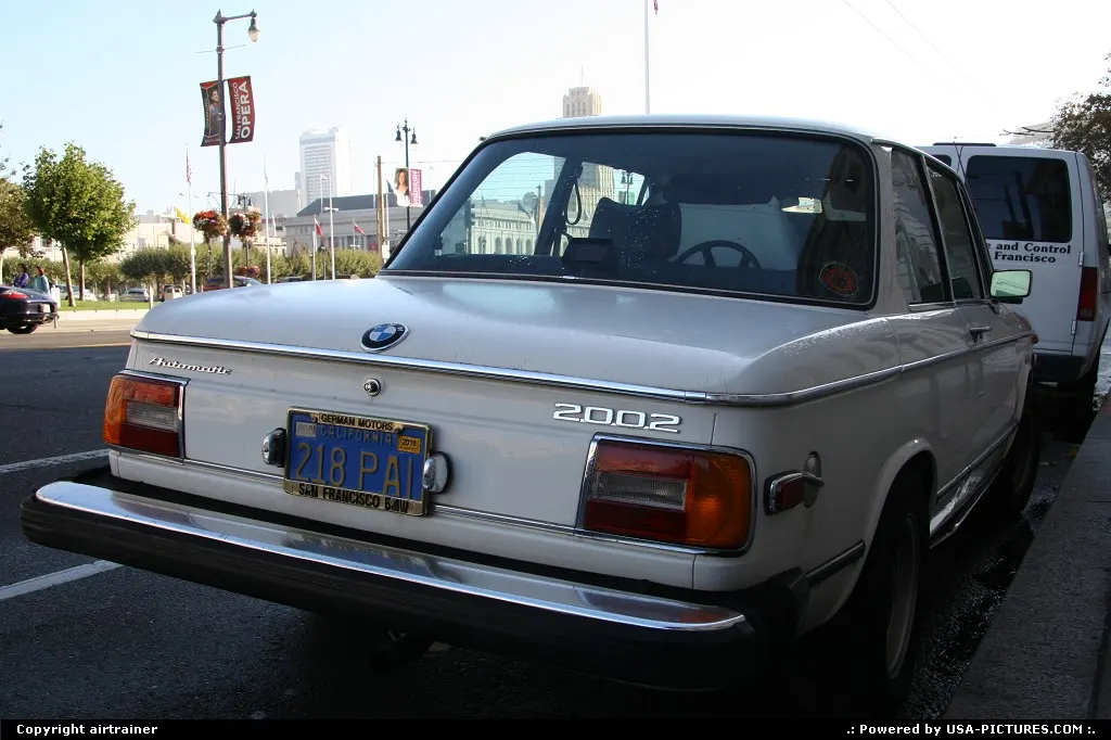 An old BWM 2002, still in very good shape.