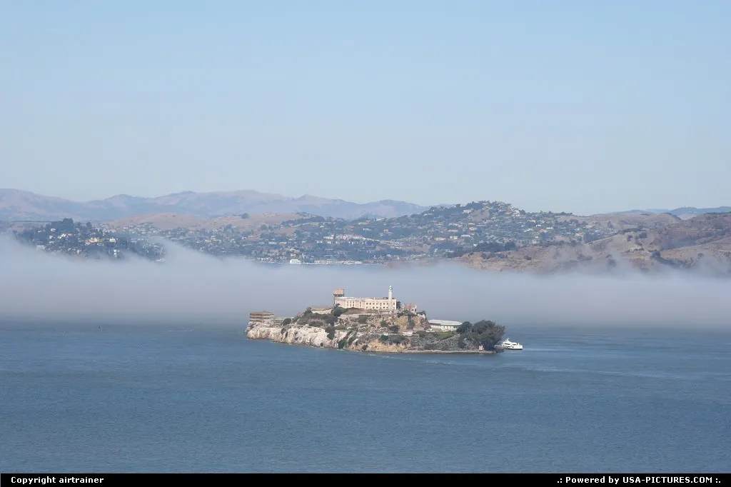 the (in)famous Alcatraz island.