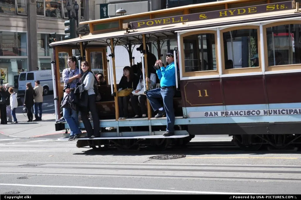 cable car union sqare san francisco california