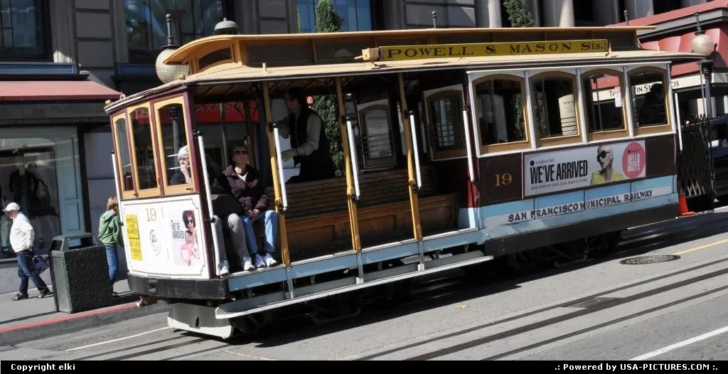 cable car union sqare san francisco california