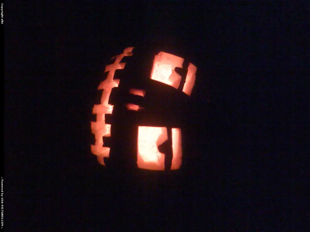 jack o' lamp, ready for halloween