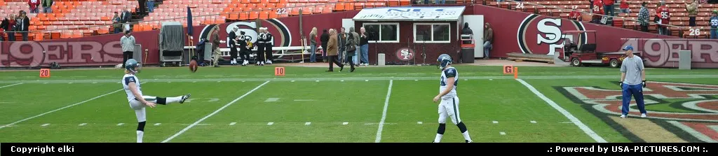 49 ers stadium san francisco. Warming up before the game