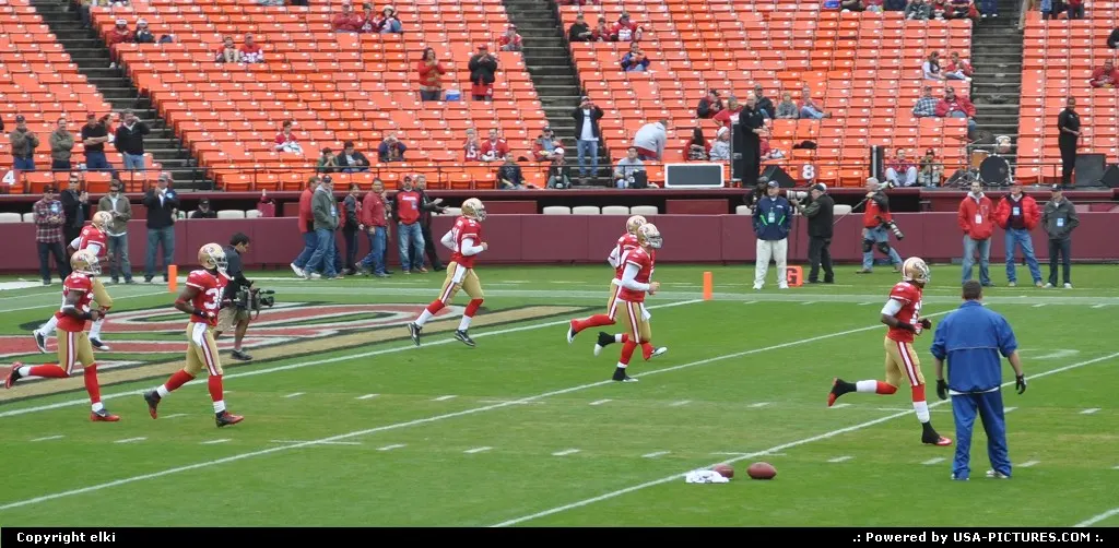 Warming up before the game, 49 ers san francisco