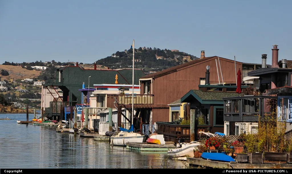 House boats in Sausalito, such a great place in the Bay Area ...