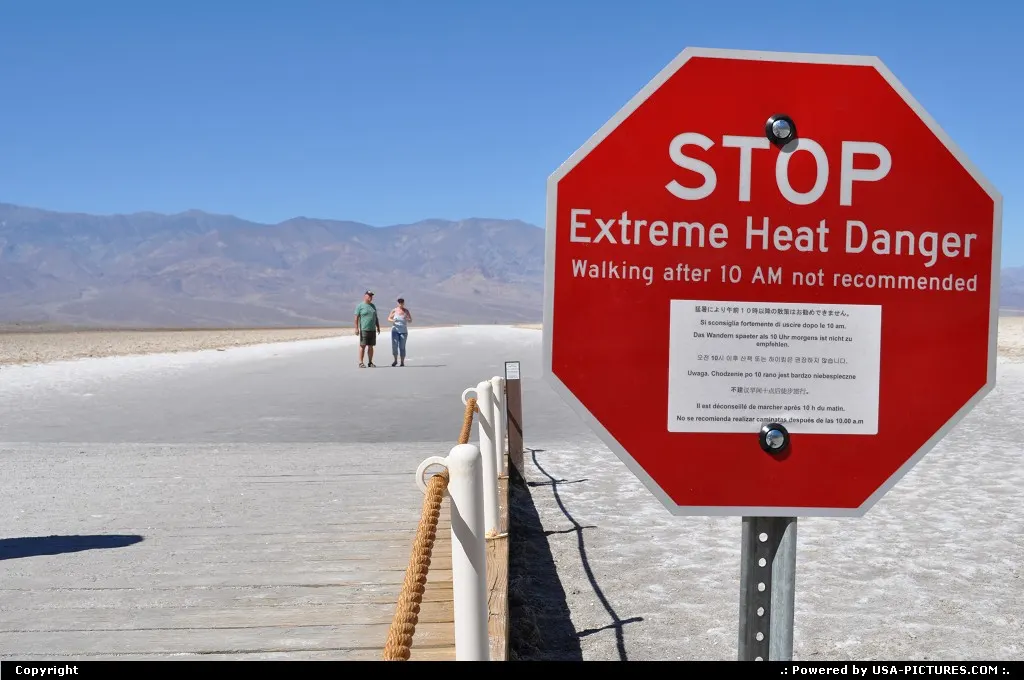 death valley bad water