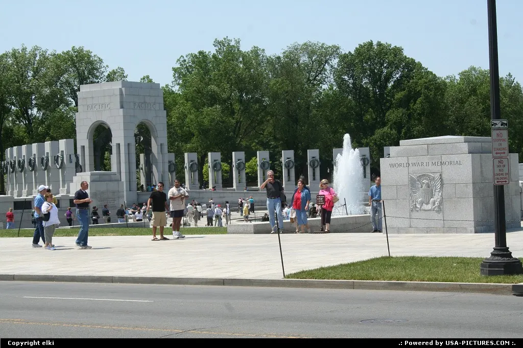 World war II monument