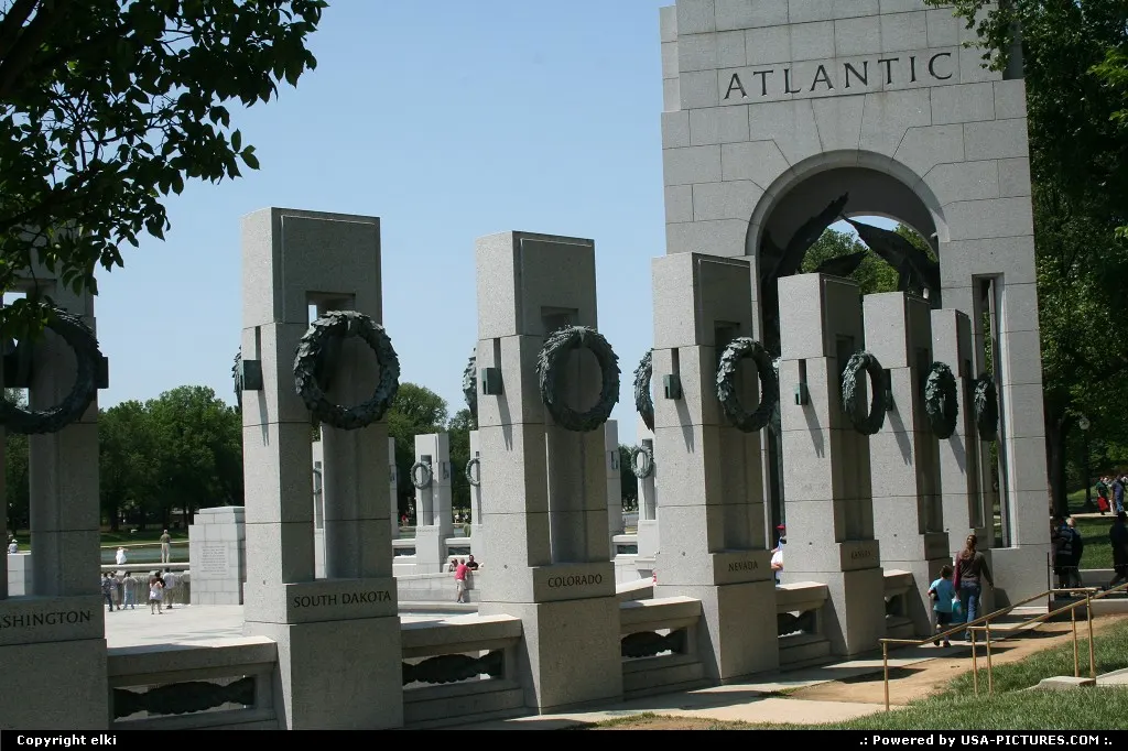World war II monument