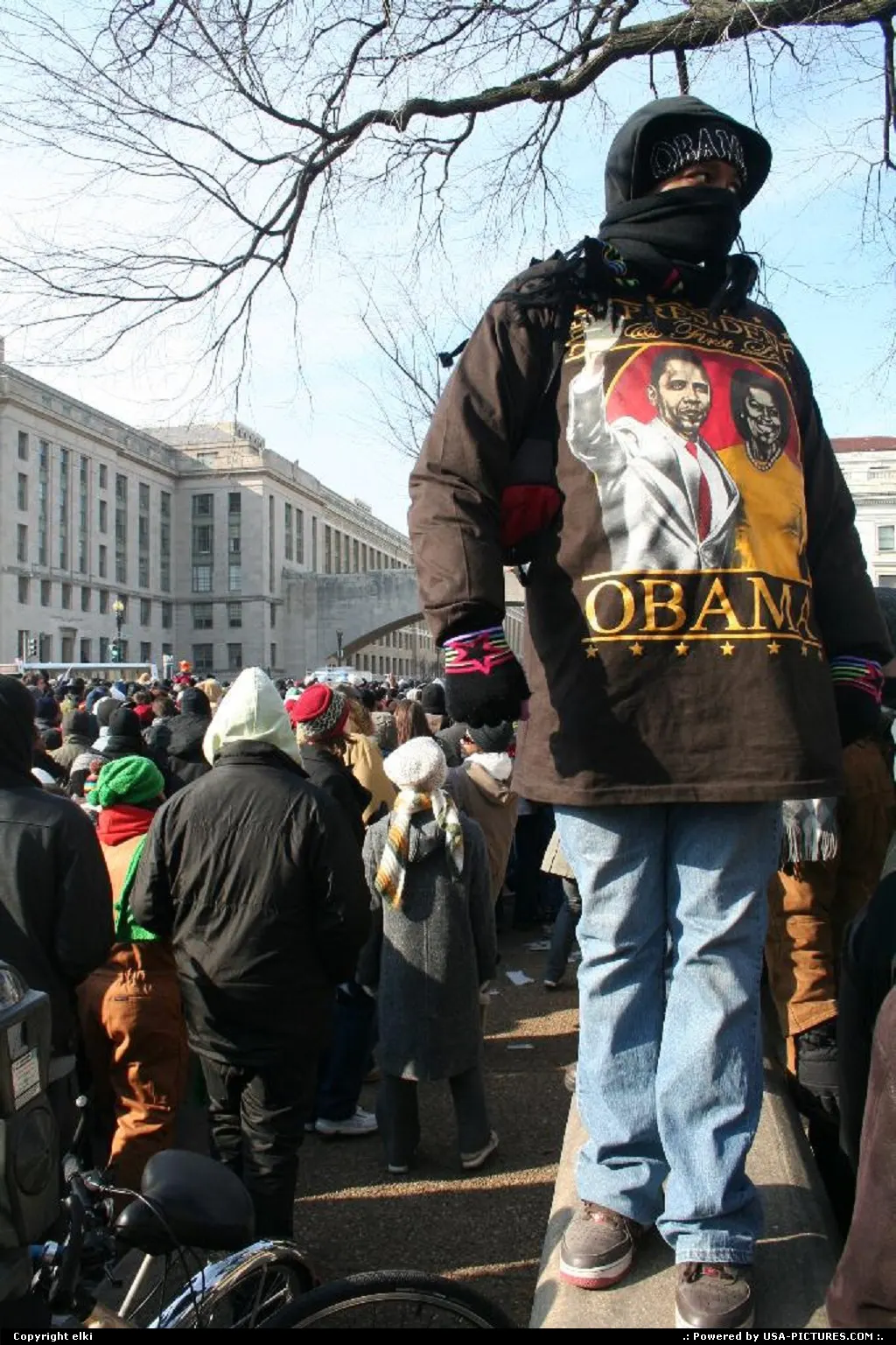 Barack Obama Inauguration day 01 20 2009, everybody weared a clothes with the obama name.