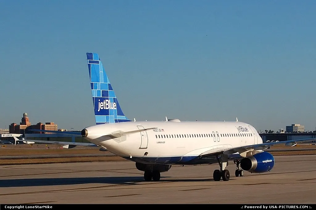 TPA - Tampa International Airport jetBlue Airbus A320