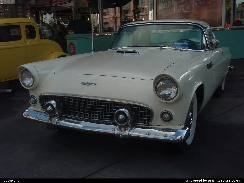 Old car @universal