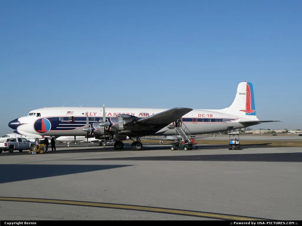 HISTORICAL FLIGHT FOUNDATION DC-7 N836D wearing her original 1958 color scheme.