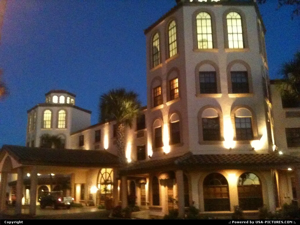 INN ON THE LAKES MAIN BUILDING