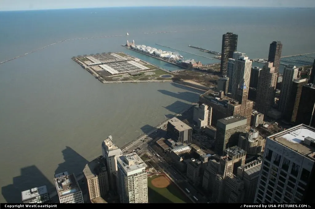 Chicago pier from hancok building observatory