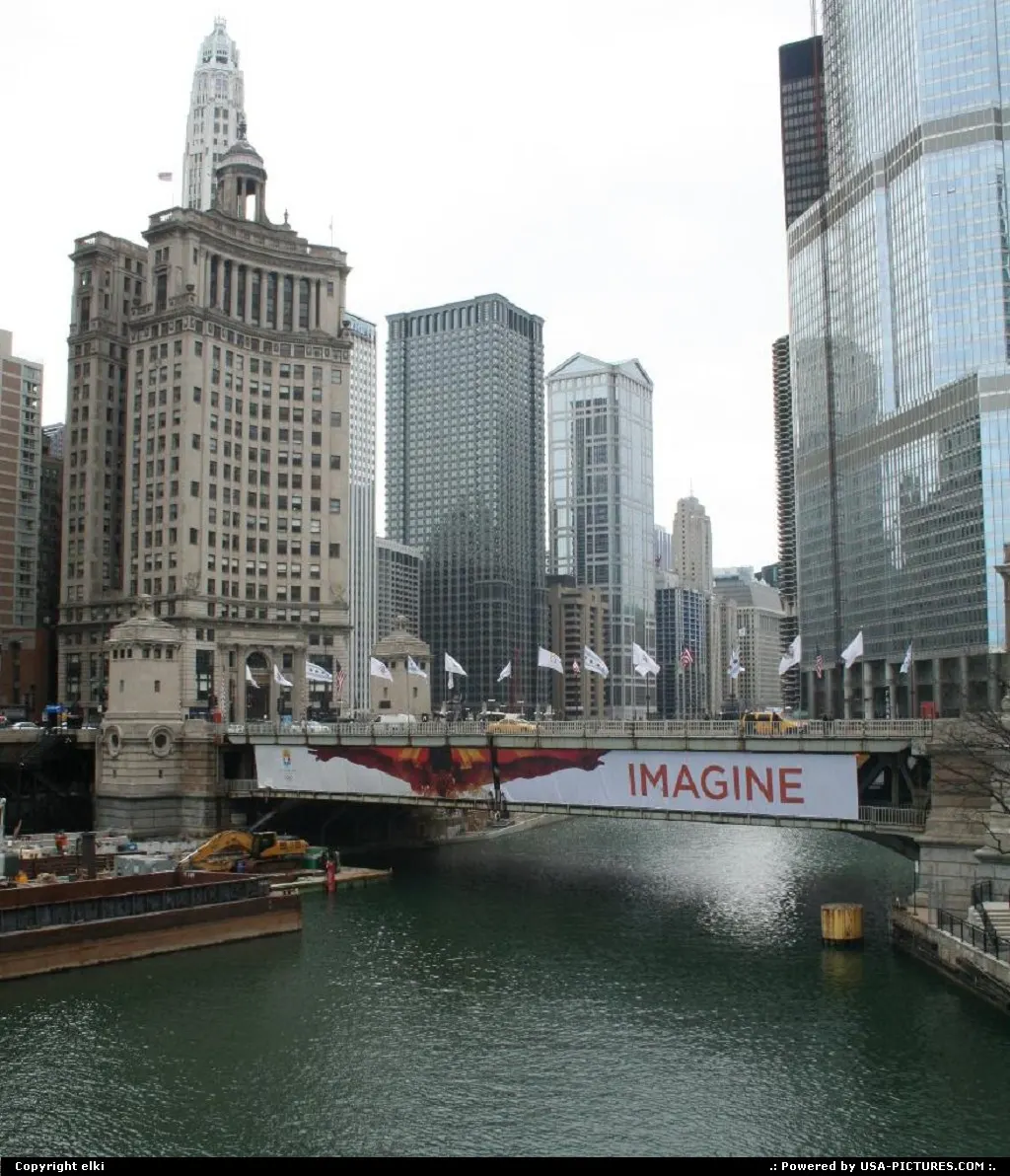 Chicago downtown. Chicago is a candidate city for the 2016 Olympic Games.