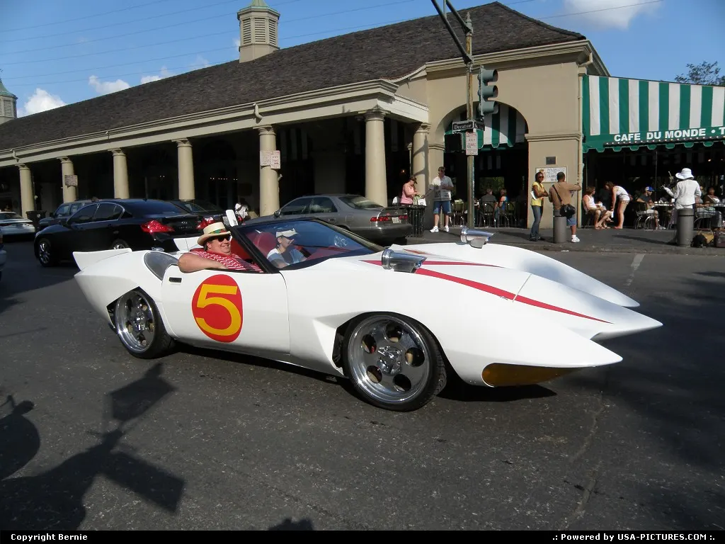 Is Batman in town ? We could believe it !