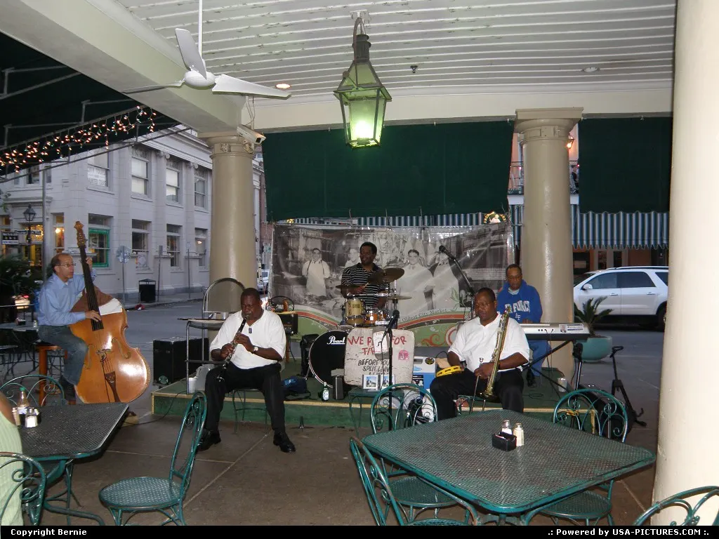 Jazz band in a restaurant