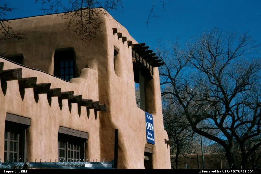 Santa Fe traditional building. Welcome to new Mexico!