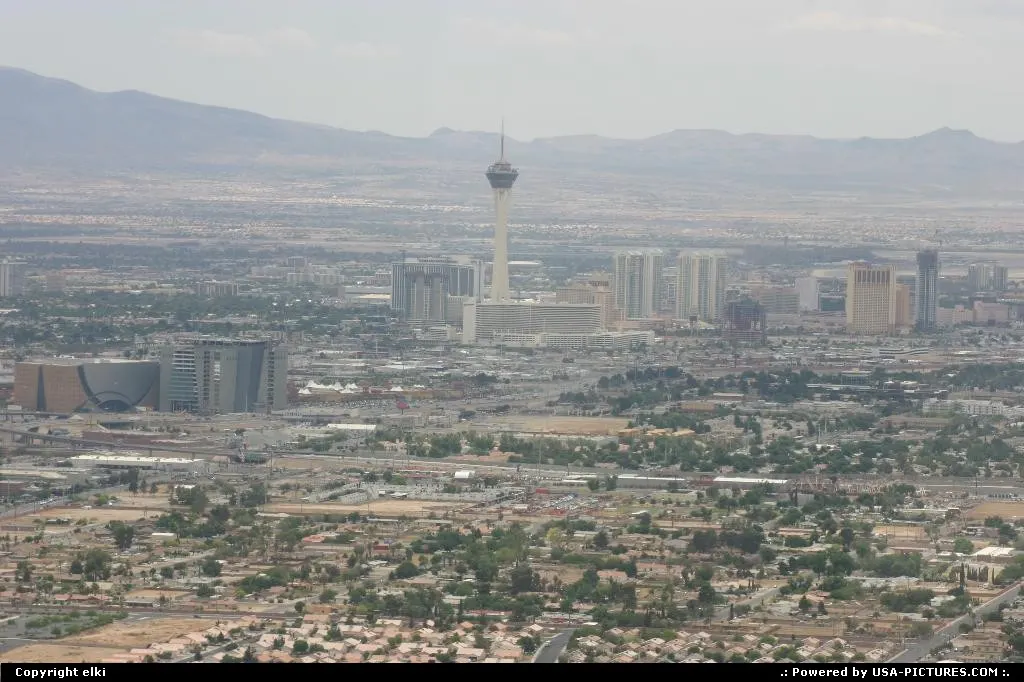 Las Vegas from the sky, en route to Grand Canyon