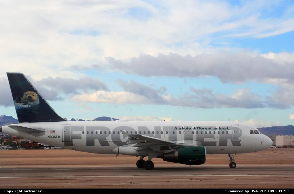 N935FR / an Airbus A319 from Frontier Airlines waiting for takeoff at Las Vegas McCarra...