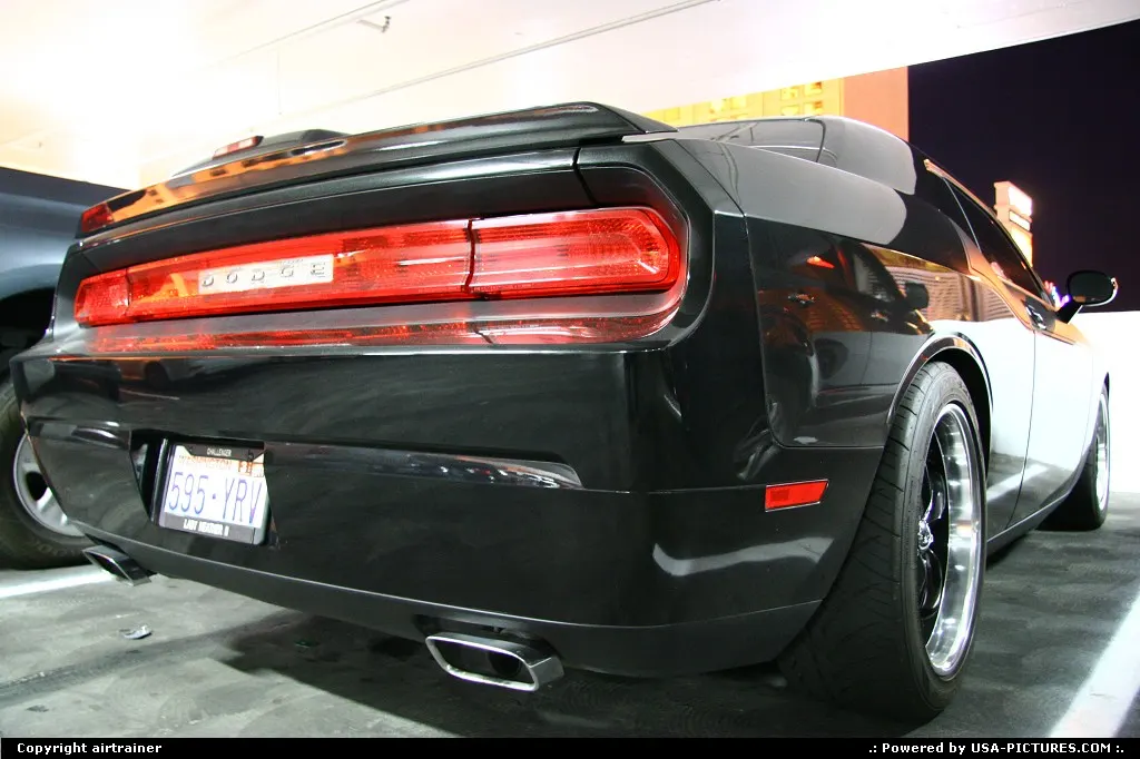 Dodge Challenger, what a car !