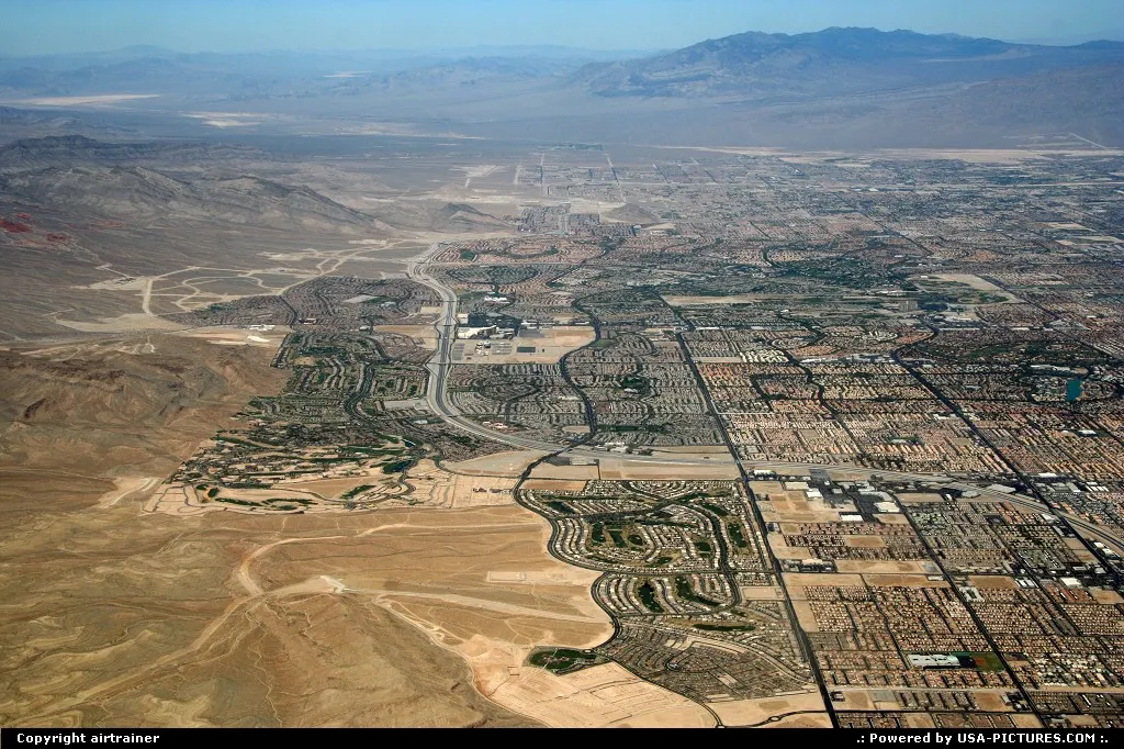 arriving Las Vegas after a short flight from San Francisco