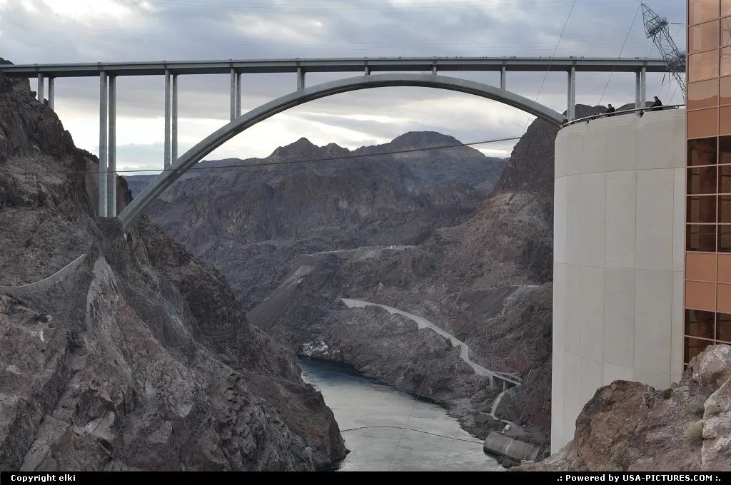 Amazing hoover dam bypass.