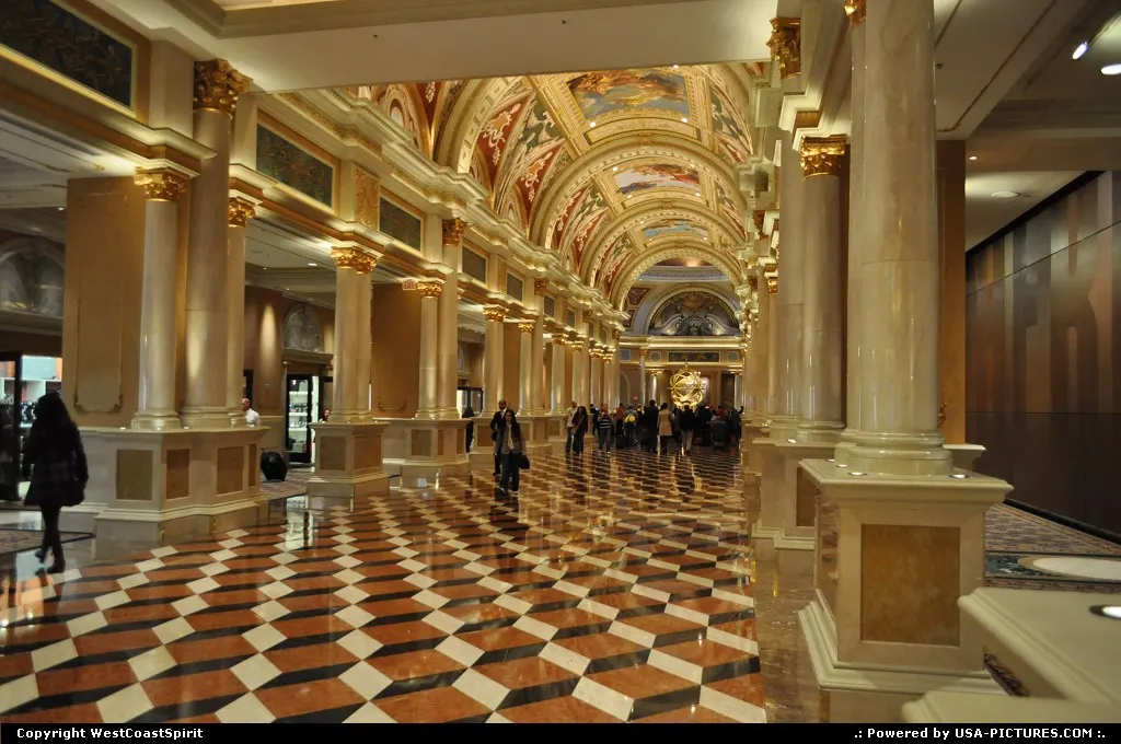 Down the hallway at the Venetian ....