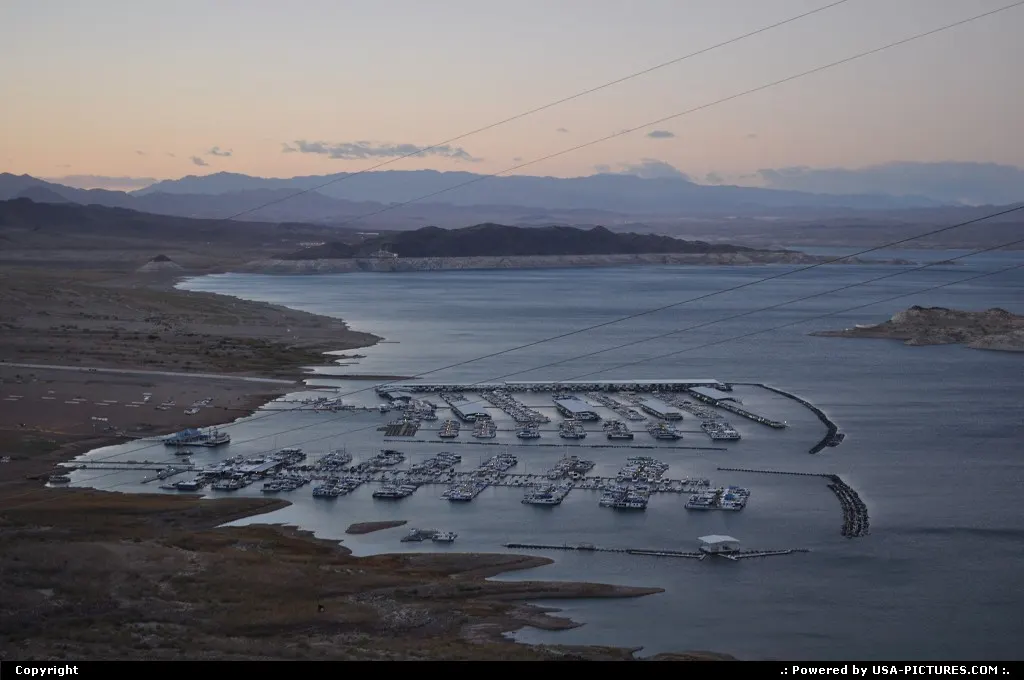 The sunset over Lake Mead, Hoover Dam to the East, Veags to the West, pretty much ...