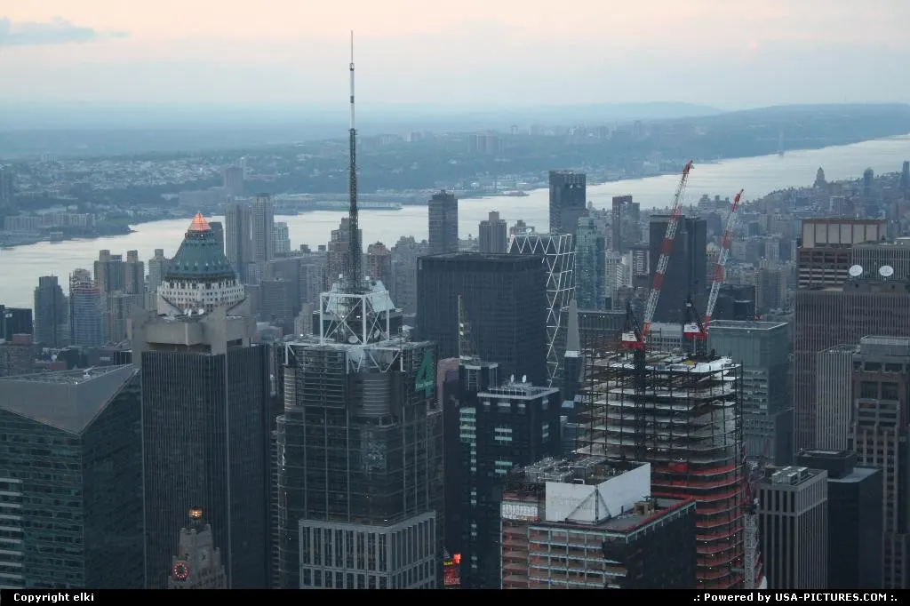 sky crappers on built. Viewed from the empire state